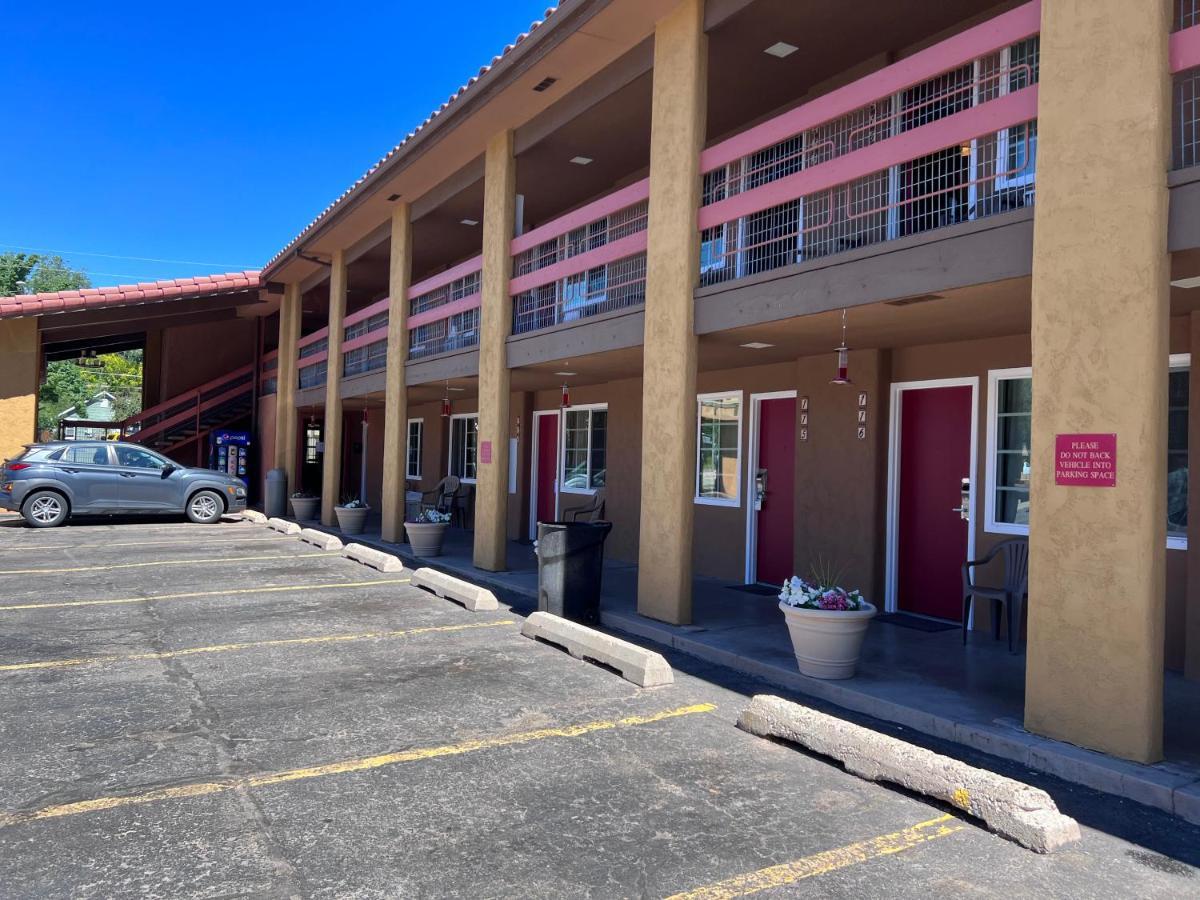 Adobe Inn دورانجو المظهر الخارجي الصورة